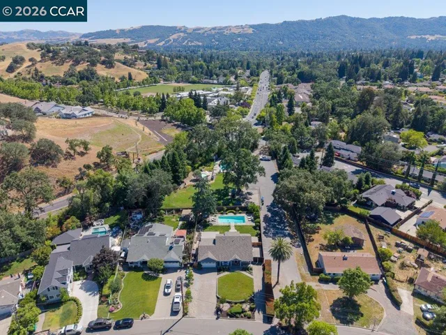 102 Belgian Dr, Danville, California 94526