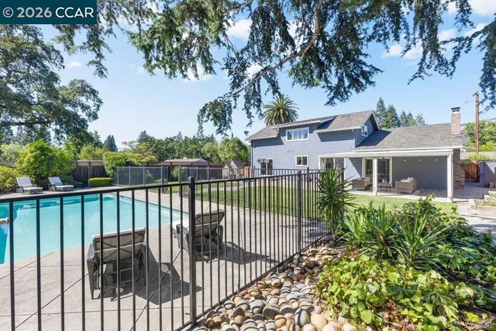 102 Belgian Dr, Danville, California 94526