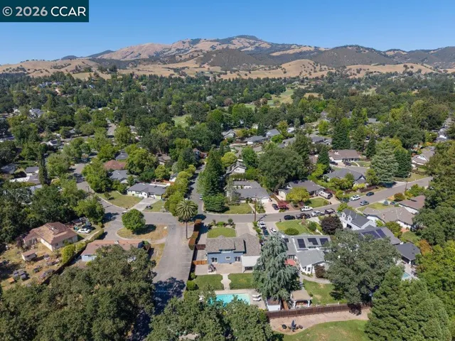 102 Belgian Dr, Danville, California 94526