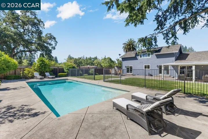 102 Belgian Dr, Danville, California 94526