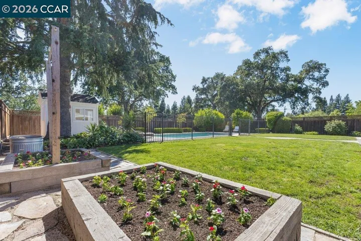 102 Belgian Dr, Danville, California 94526