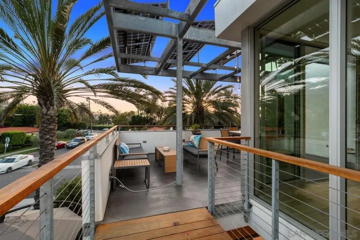 8001 Calle De La Plata, La Jolla, California 92037