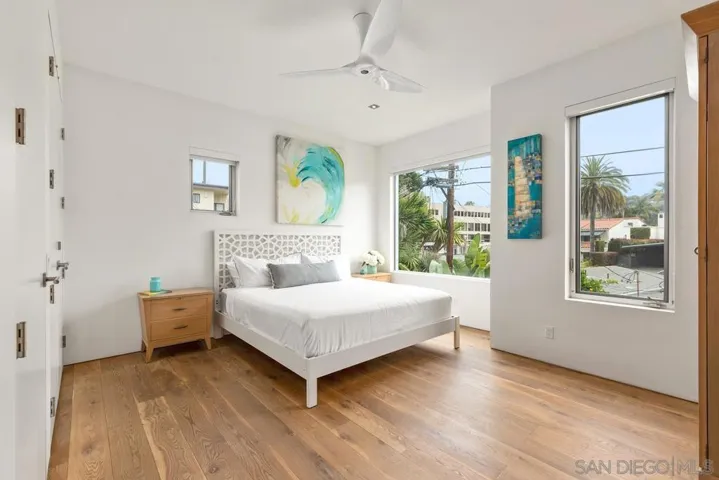 8001 Calle De La Plata, La Jolla, California 92037