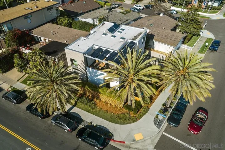 8001 Calle De La Plata, La Jolla, California 92037