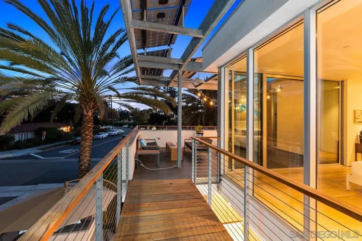8001 Calle De La Plata, La Jolla, California 92037
