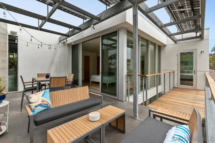 8001 Calle De La Plata, La Jolla, California 92037