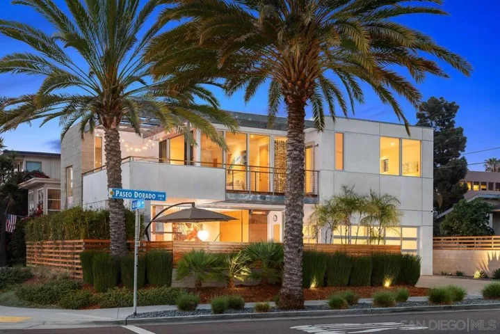 8001 Calle De La Plata, La Jolla, California 92037
