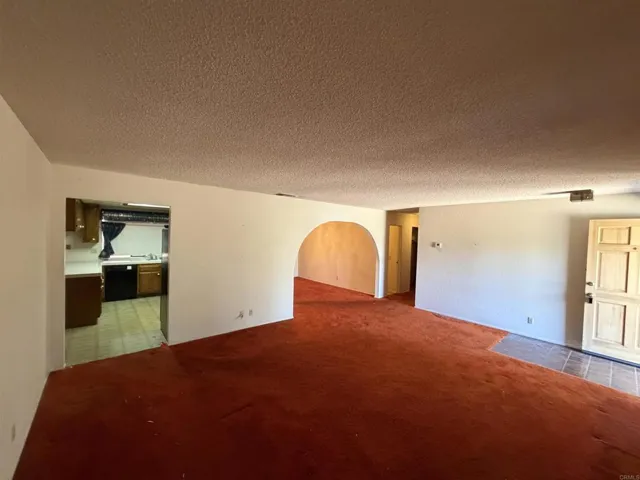915 Moody Drive, Escondido, California 92027