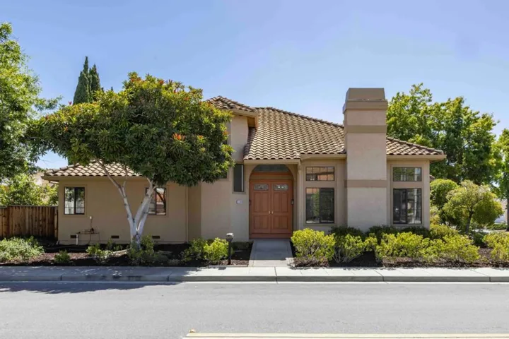 1590 Goldfinch Way, Sunnyvale, California 94087