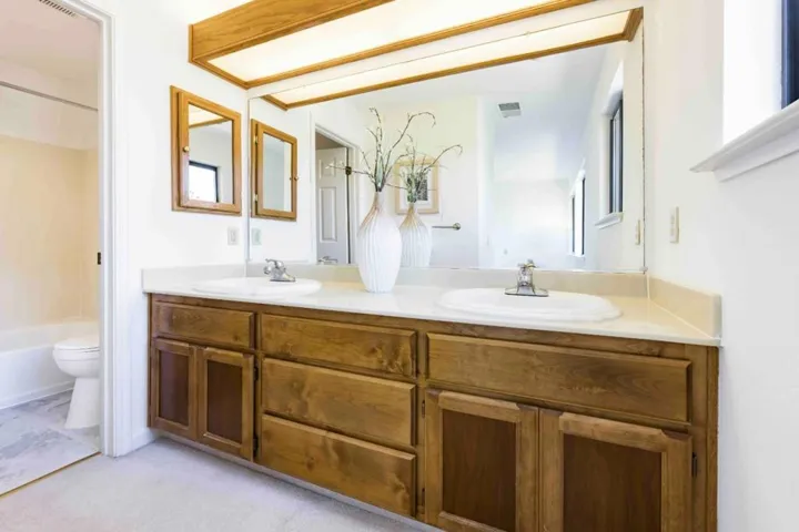 1590 Goldfinch Way, Sunnyvale, California 94087