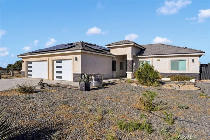 9831 Buttemere, Phelan, California 92371