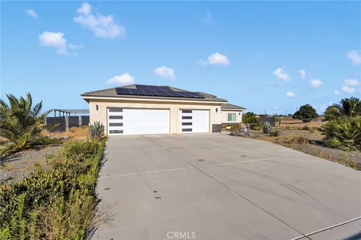 9831 Buttemere, Phelan, California 92371