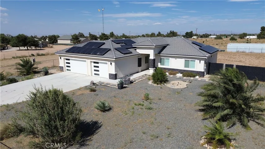 9831 Buttemere, Phelan, California 92371