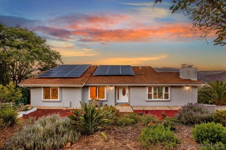 2539 Wilt Rd., Fallbrook, California 92028