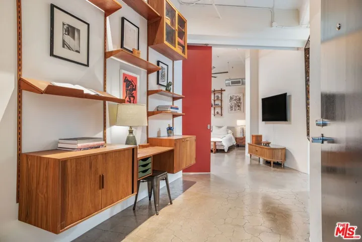530 Molino Street 213, Los Angeles, California 90013
