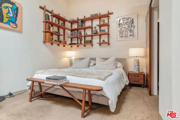 530 Molino Street 213, Los Angeles, California 90013