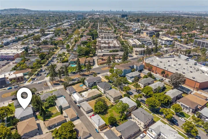 4407 Linden Avenue, Long Beach, California 90807