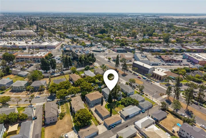 4407 Linden Avenue, Long Beach, California 90807