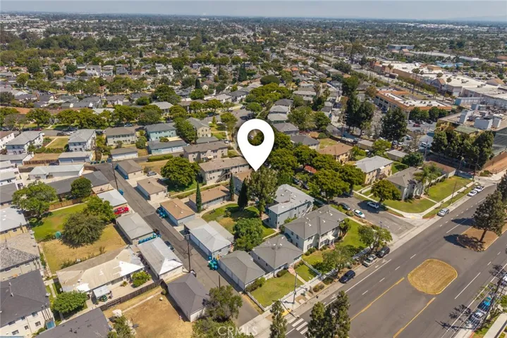 4411 Linden Avenue, Long Beach, California 90807