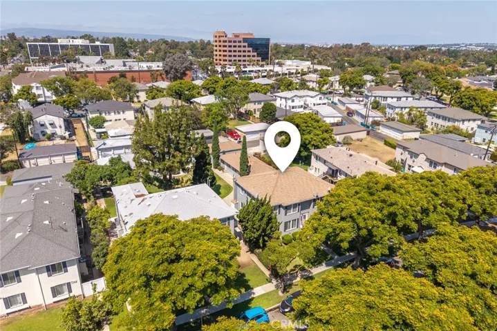 4411 Linden Avenue, Long Beach, California 90807