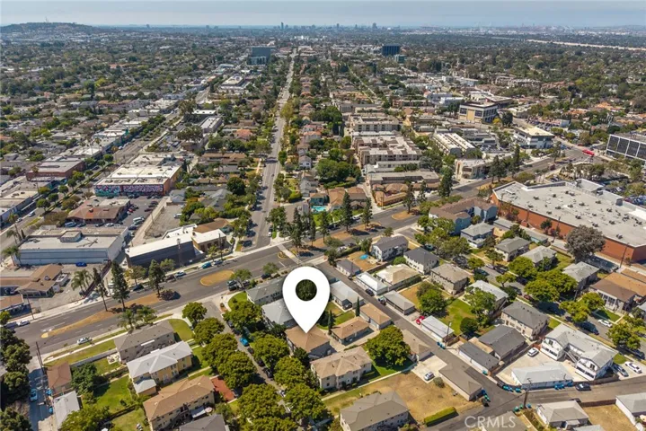 4411 Linden Avenue, Long Beach, California 90807
