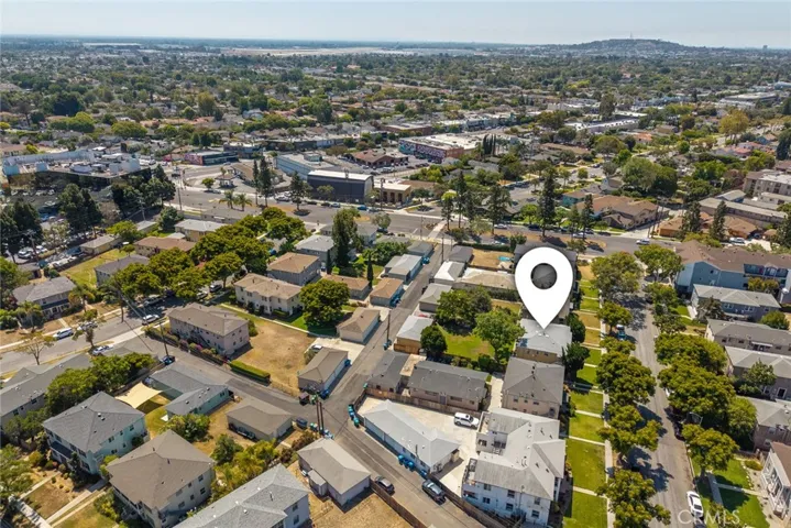 4322 Elm Avenue, Long Beach, California 90807