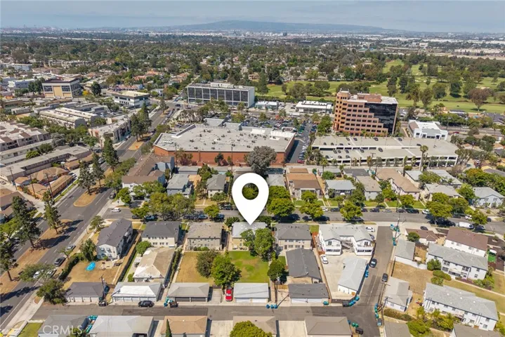 4322 Elm Avenue, Long Beach, California 90807