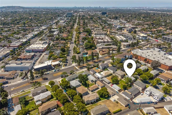4322 Elm Avenue, Long Beach, California 90807