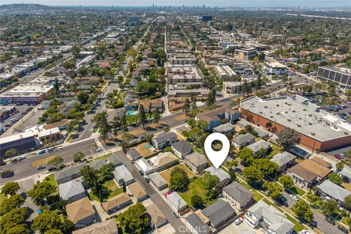 4322 Elm Avenue, Long Beach, California 90807