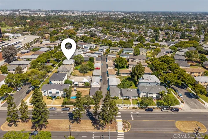 4322 Elm Avenue, Long Beach, California 90807