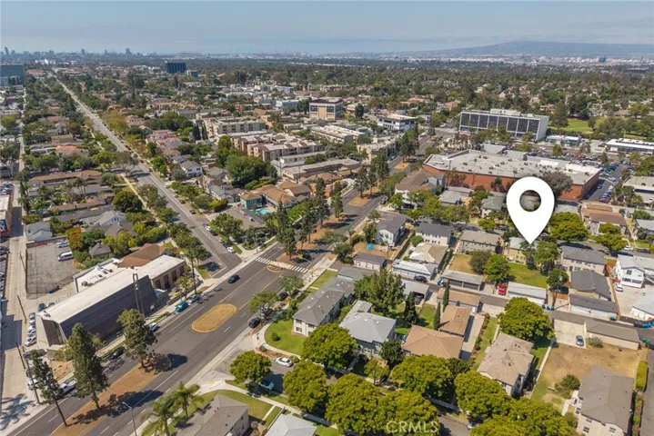 4322 Elm Avenue, Long Beach, California 90807