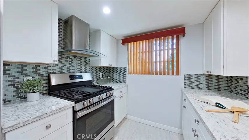 522 W Stocker 6, Glendale, California 91202