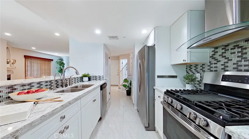 522 W Stocker 6, Glendale, California 91202