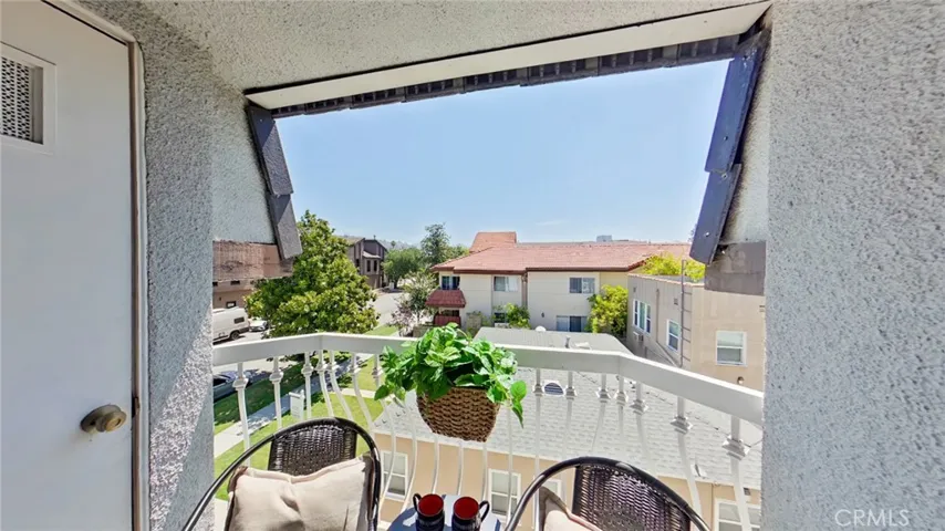 522 W Stocker 6, Glendale, California 91202