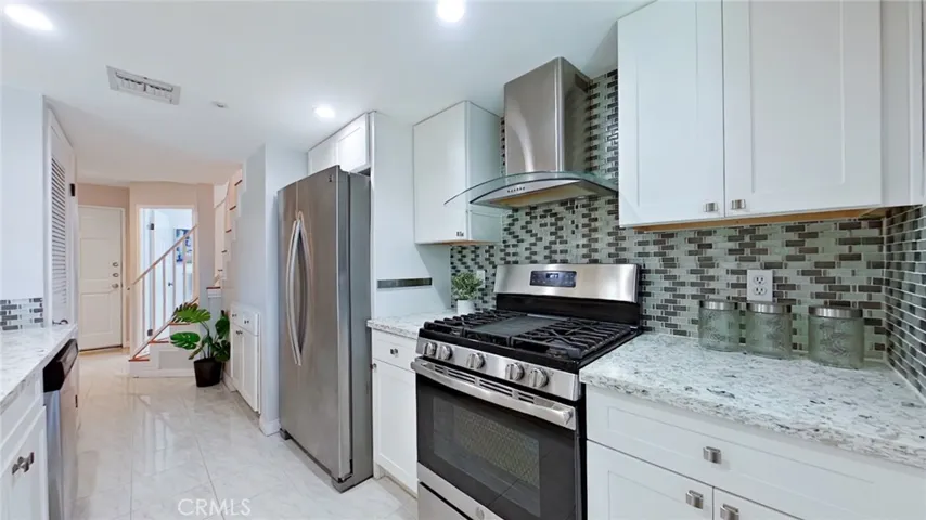 522 W Stocker 6, Glendale, California 91202