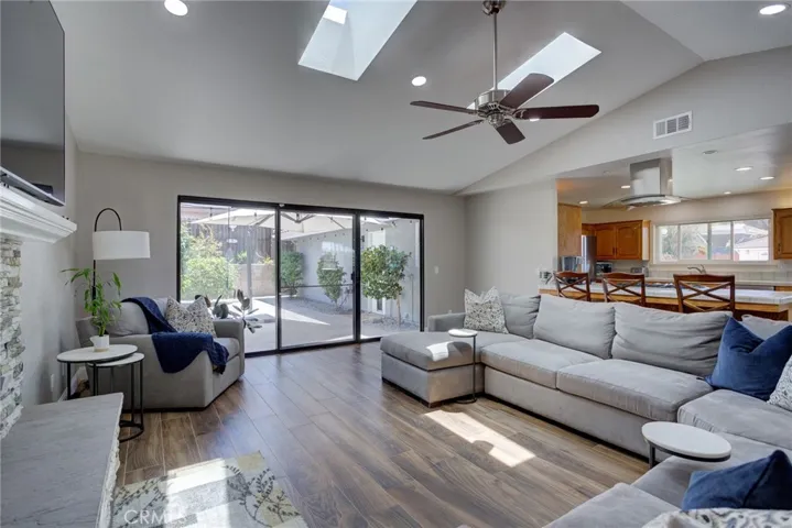 4580 Harmony, Santa Maria, California 93455