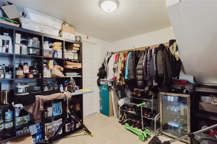 6638 Blucher Avenue, Van Nuys, California 91406