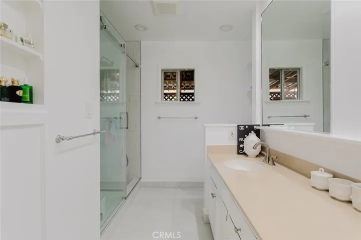 6638 Blucher Avenue, Van Nuys, California 91406