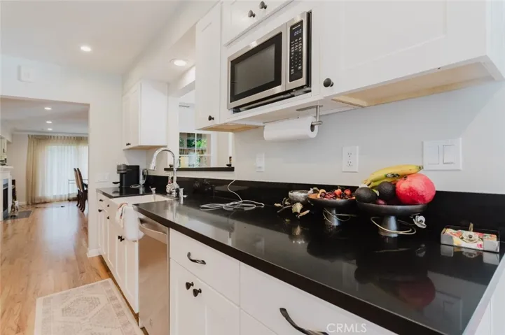 6638 Blucher Avenue, Van Nuys, California 91406