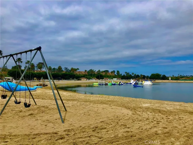 203 Tremont, Newport Beach, California 92660