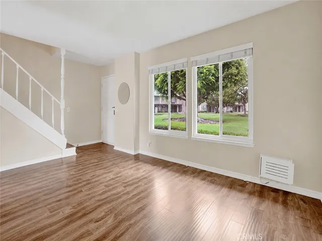 1424 Deauville Place, Costa Mesa, California 92626