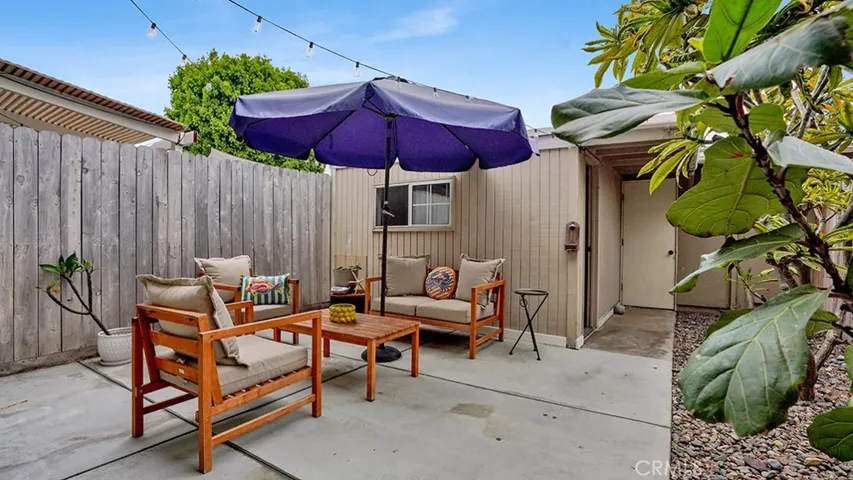 1424 Deauville Place, Costa Mesa, California 92626