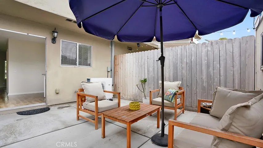 1424 Deauville Place, Costa Mesa, California 92626