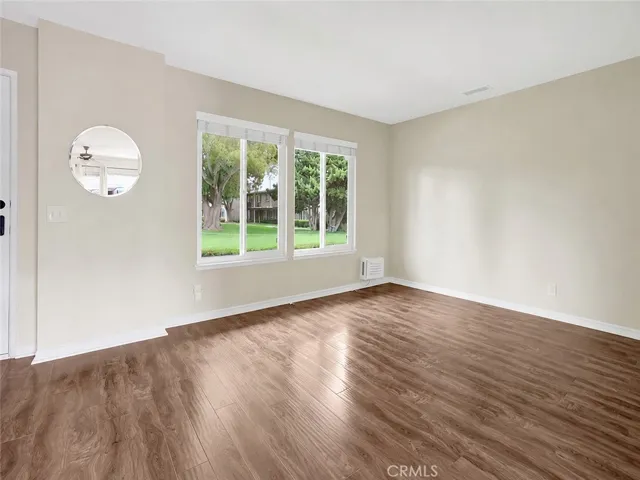 1424 Deauville Place, Costa Mesa, California 92626