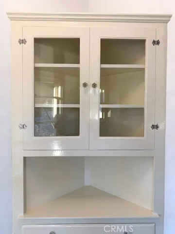 #3 built-in Kitchen Cabinets