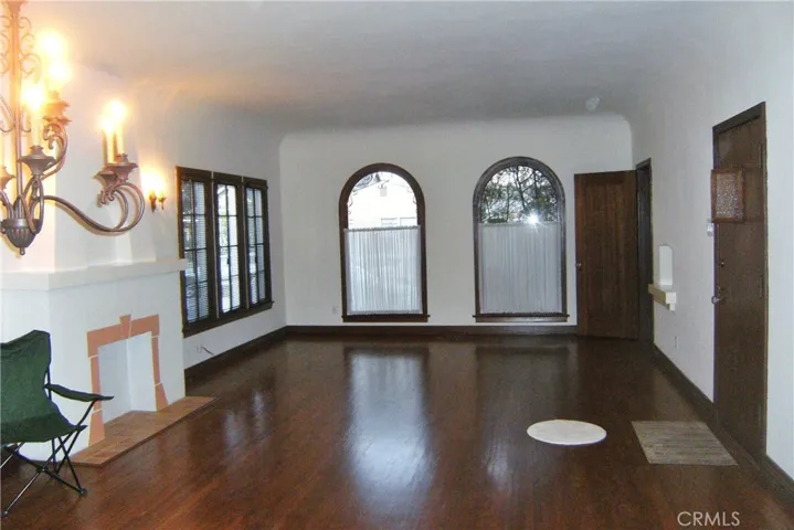 Hugh Living Room-Dinning Area #2