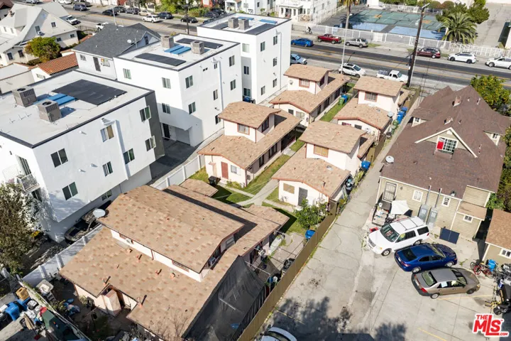 634 E Adams Boulevard, Los Angeles, California 90011