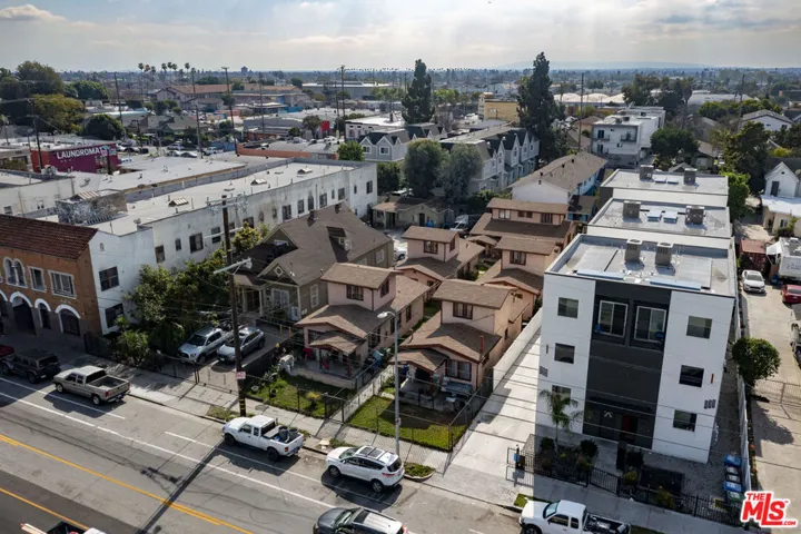 634 E Adams Boulevard, Los Angeles, California 90011