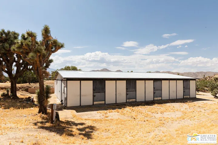 55070 Hoopa Trail, Yucca Valley, California 92284