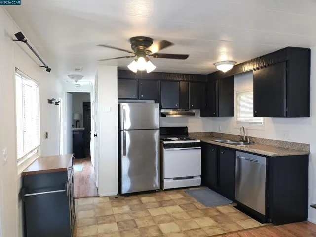 42 The Trees Dr, Concord, California 94518
